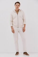 Conjunto de jeans e cardigan