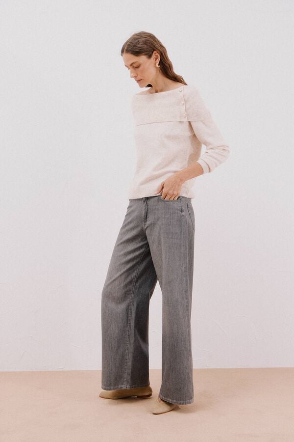 Jeans and sweater set
