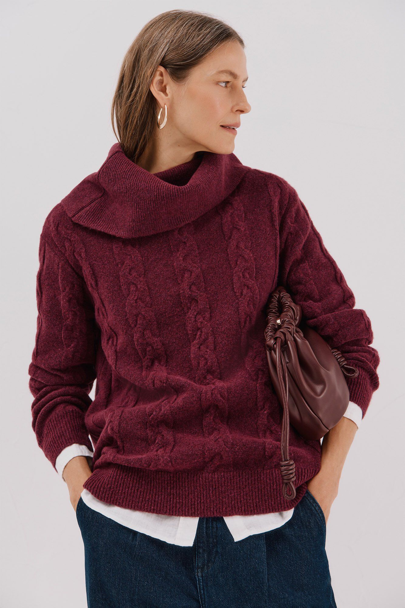 Sweater and jeans set