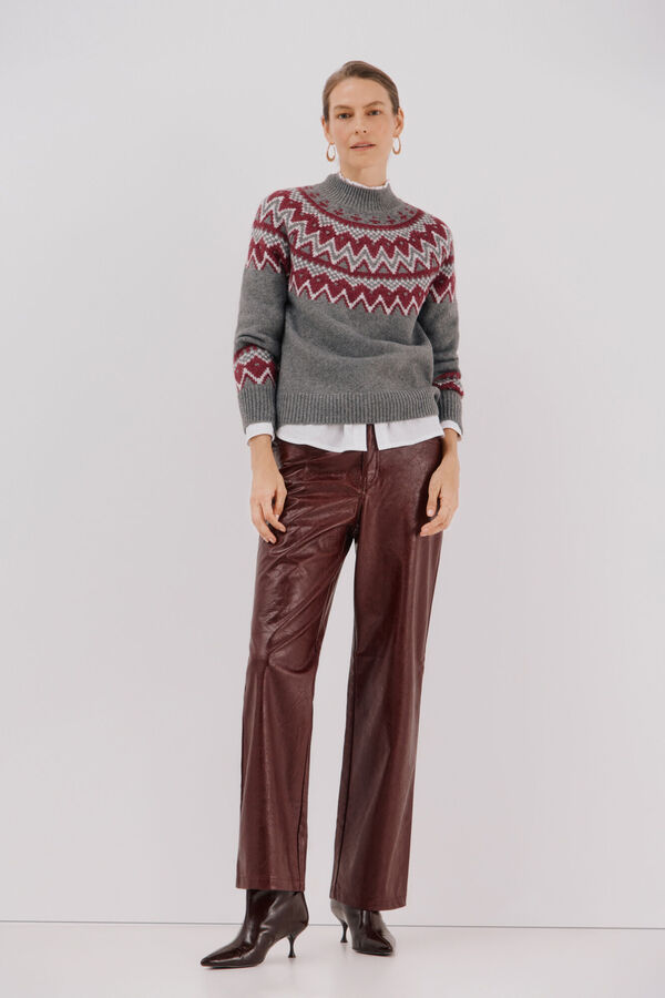 Trousers and jumper set
