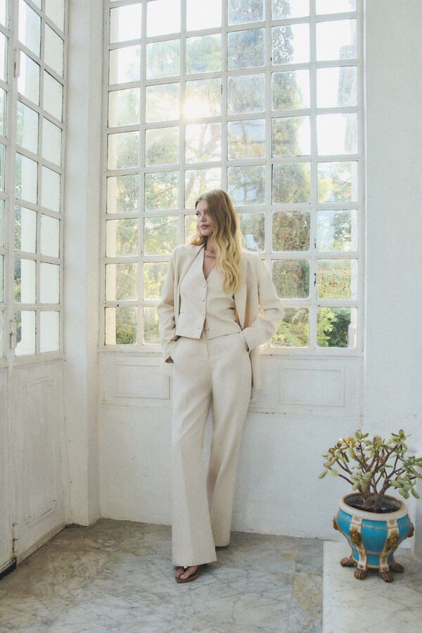 Conjunto de chaqueta y pantal&oacute;n