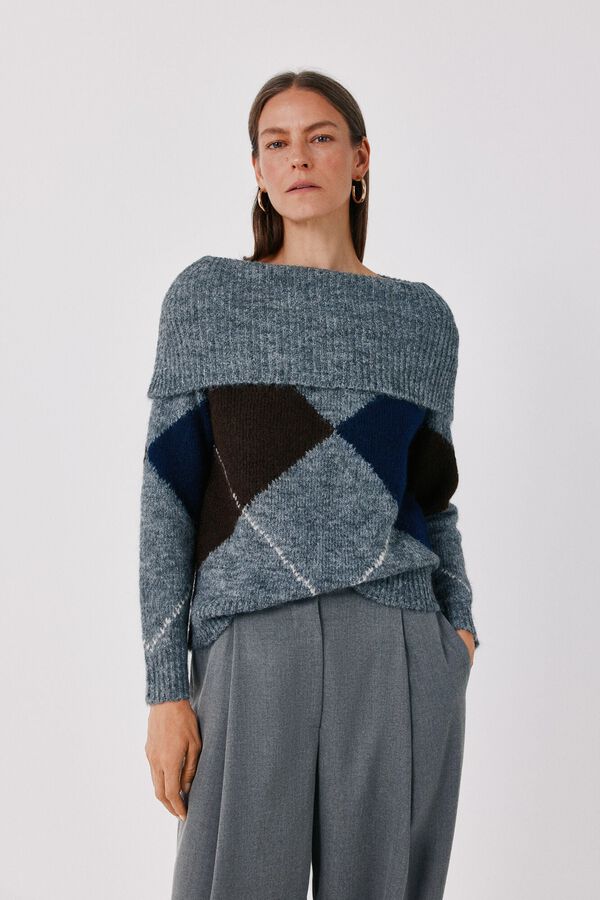 Trousers and jumper set