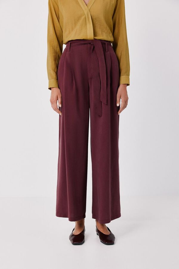 Conjunto de top e cal&ccedil;a