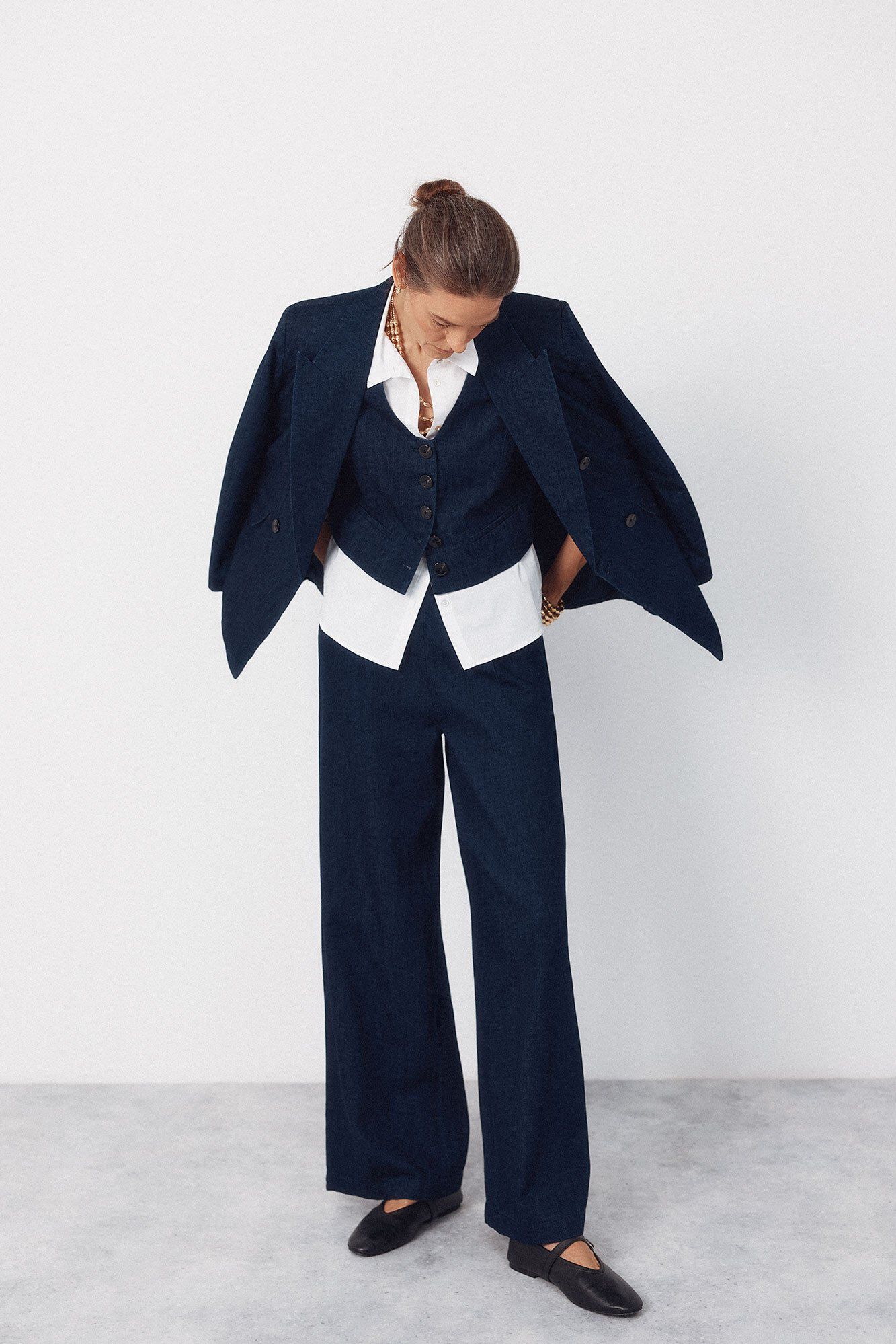 Pants, vest and blazer set