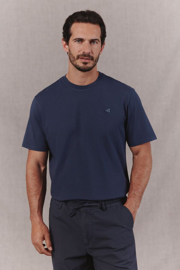 Conjunto de cal&ccedil;as e t-shirt