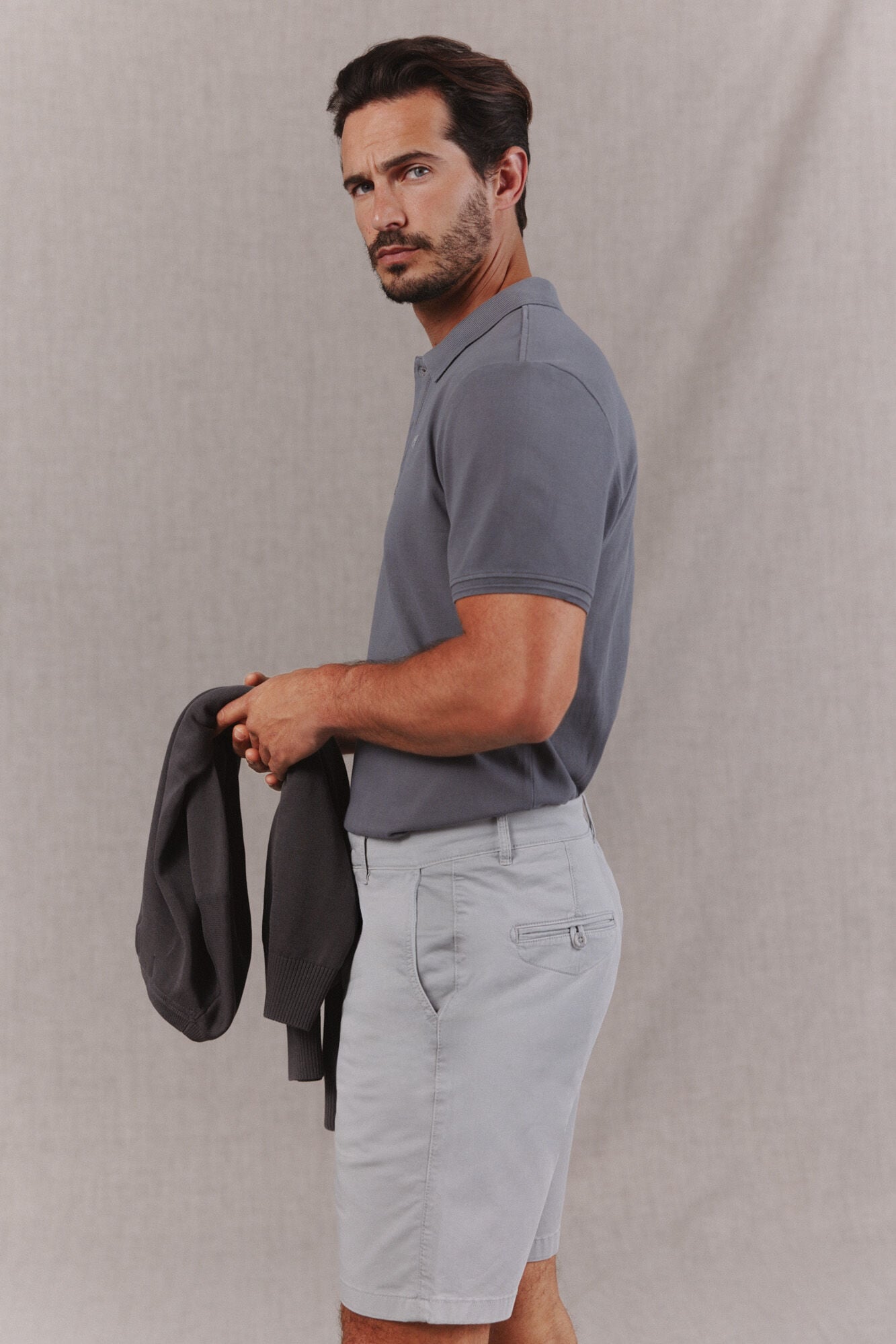 Conjunto de bermuda e polo