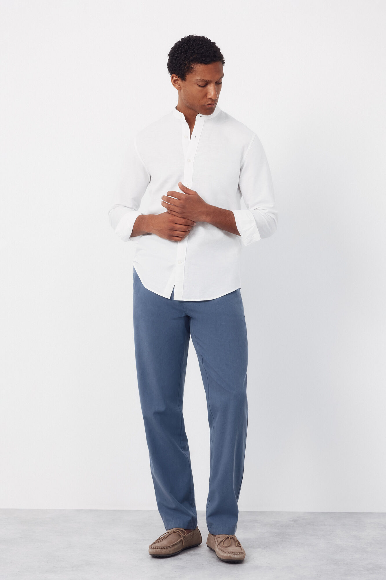 Shirt and drawstrings set