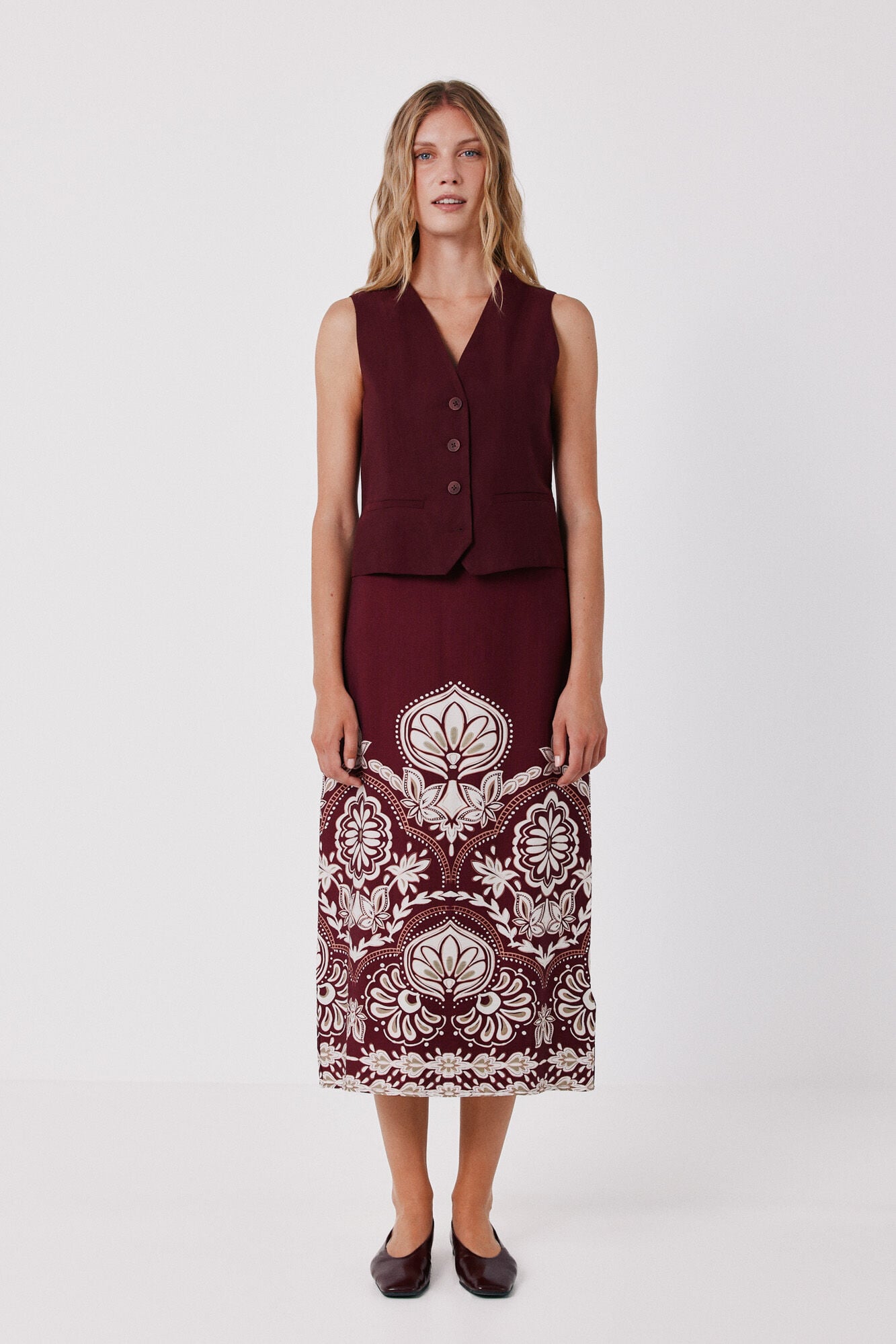 Skirt and gilet set
