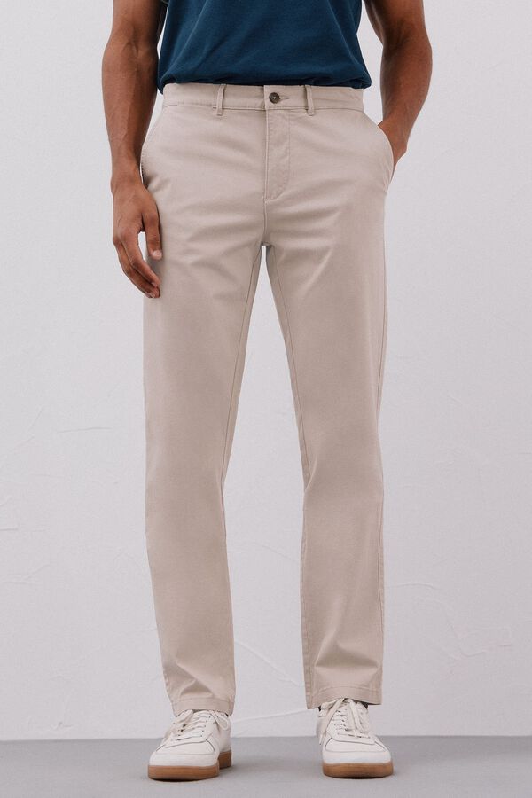 Cardigan, fastening and chinos set