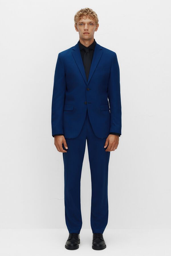 Conjunto de blazer e calças