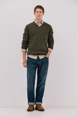 Jeans and sweater set