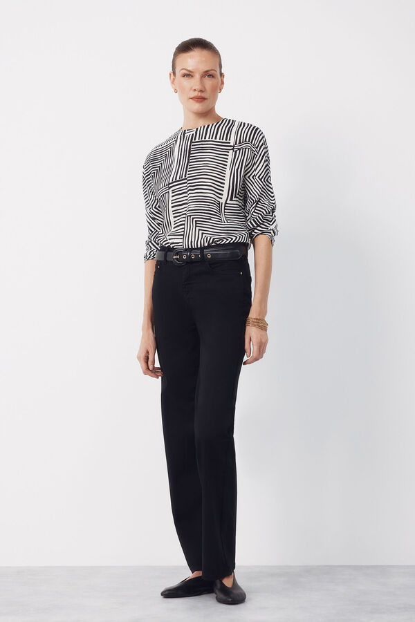 Jeans, topstitching and top set