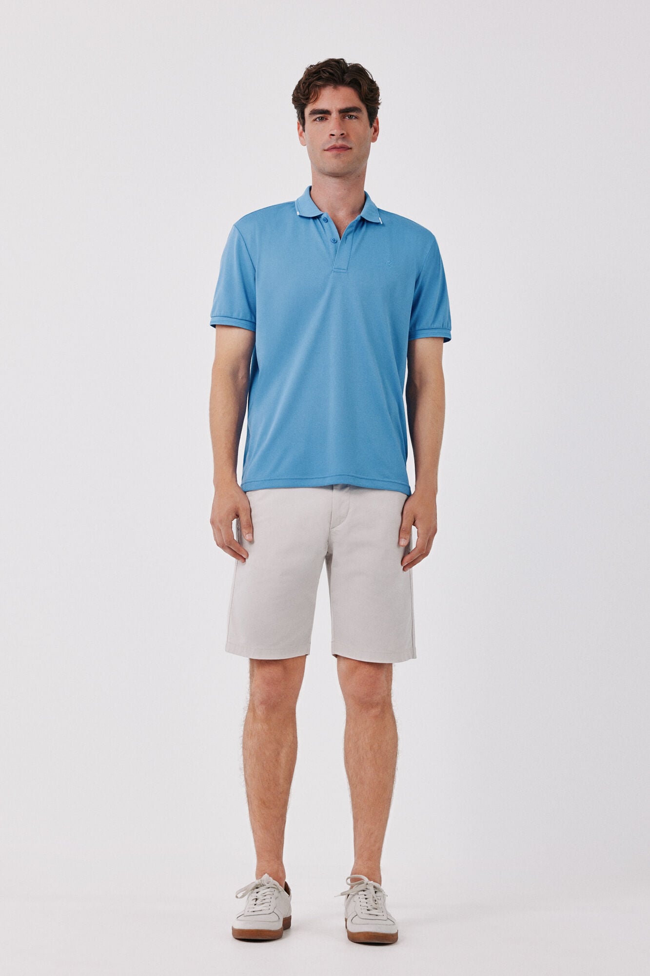 Conjunto de polo e bermuda