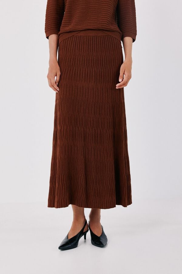 Jumper and skirt set