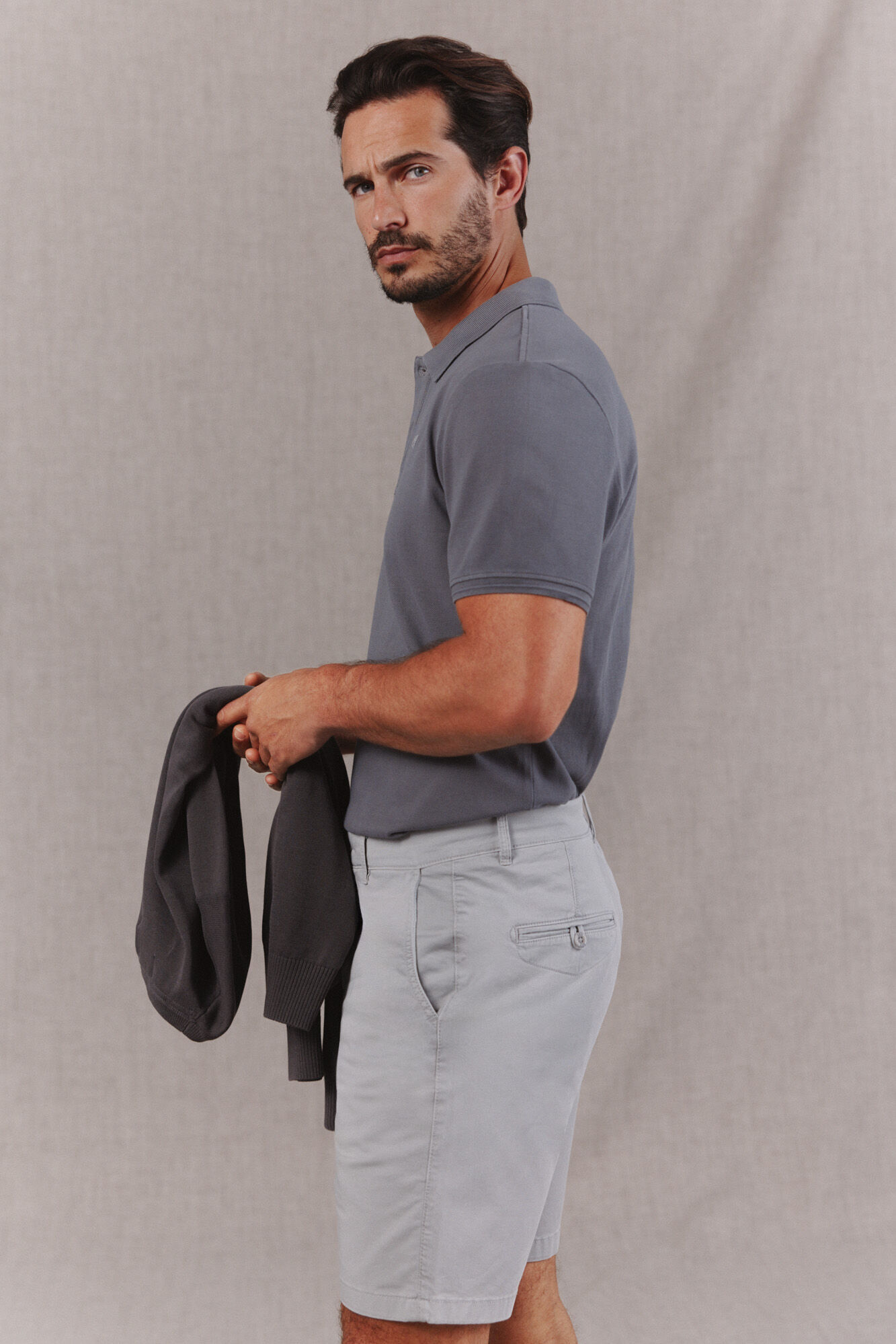 Conjunto de bermuda e polo