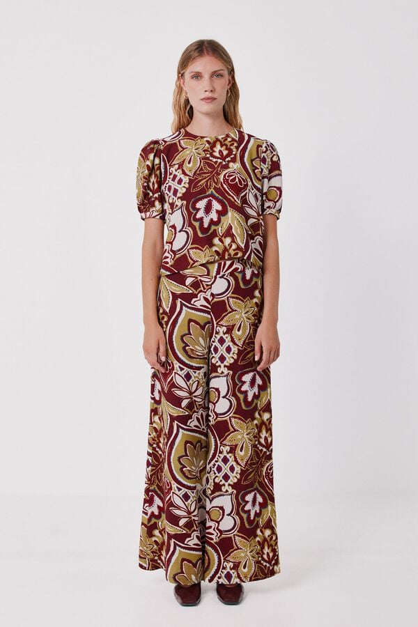 Trousers and blouse set