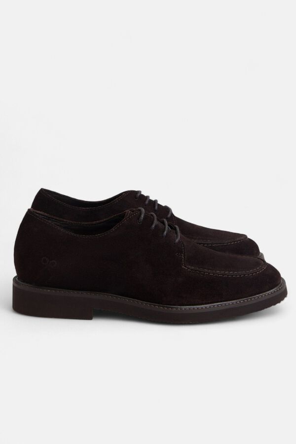 Conjunto de cal&ccedil;as, sapato e camisola