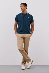 Conjunto de polo y pantalón