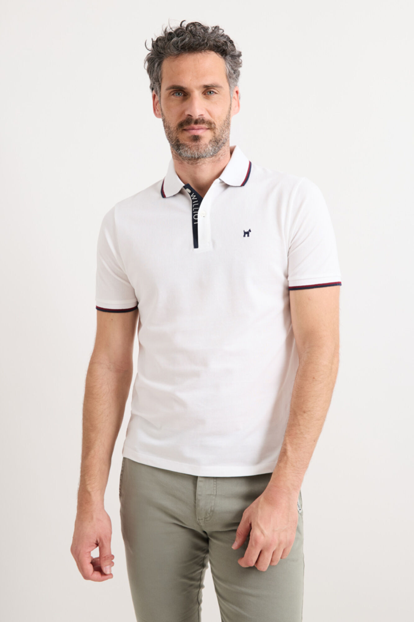Conjunto de polo y pantal&oacute;n