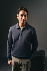 Conjunto de calças e sweatshirt