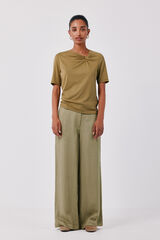 Conjunto de t-shirt e cal&ccedil;a