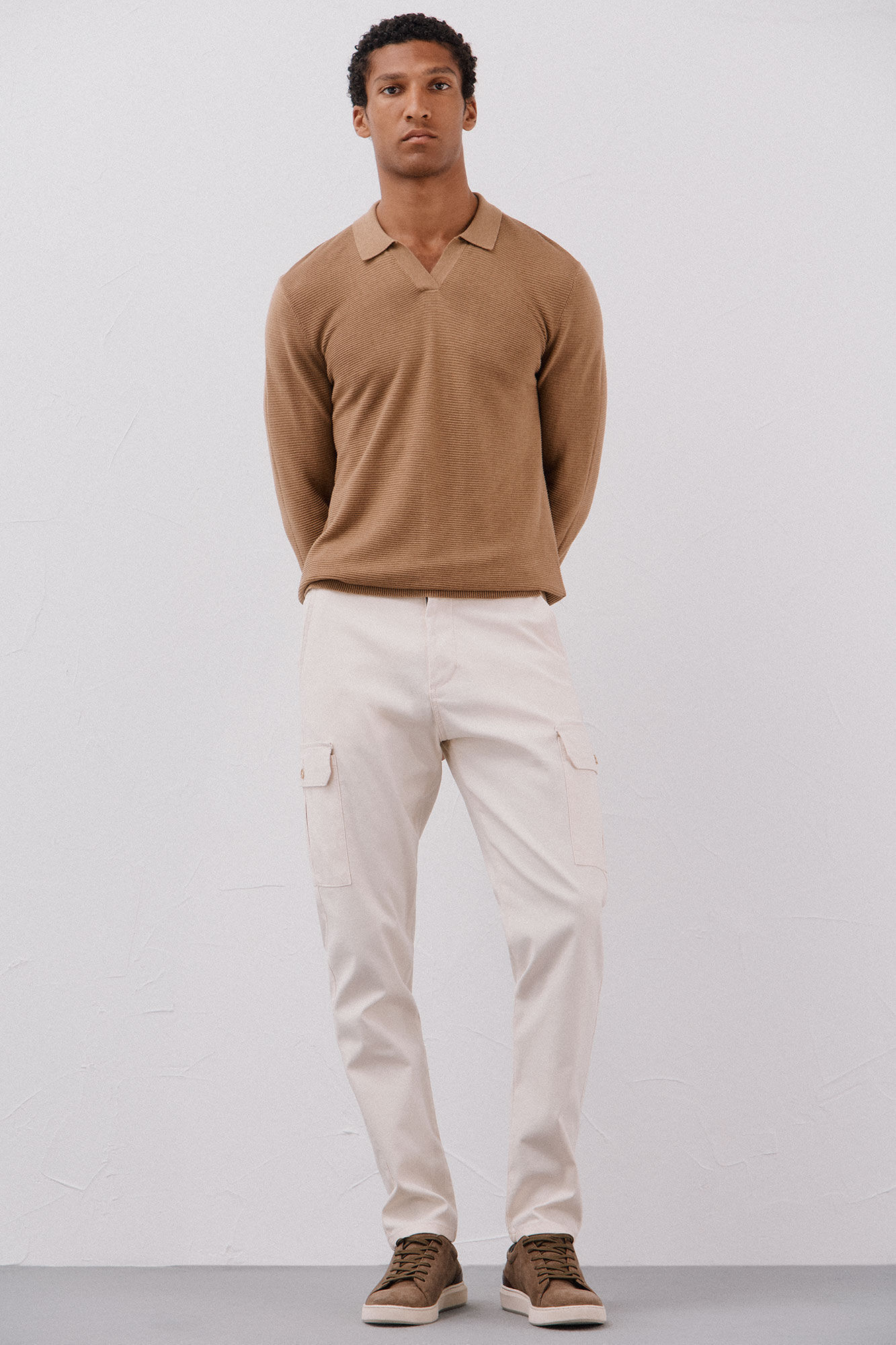 Conjunto de zapato y pantal&oacute;n