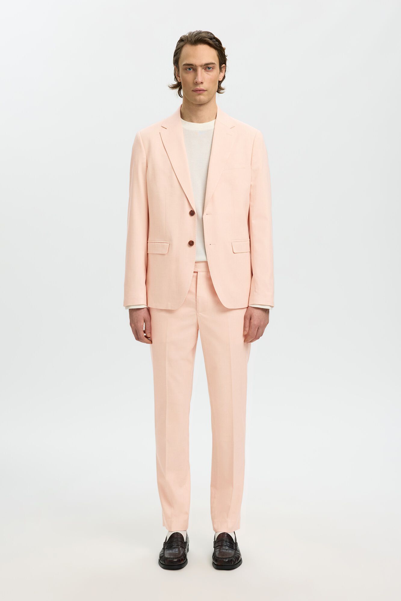 Conjunto de chaqueta y pantal&oacute;n