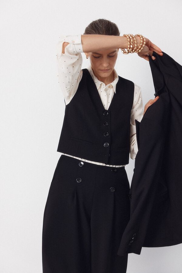 Color and waistcoat set