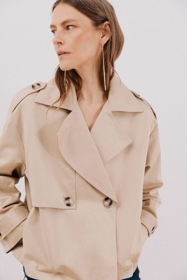 Buttons and coat set