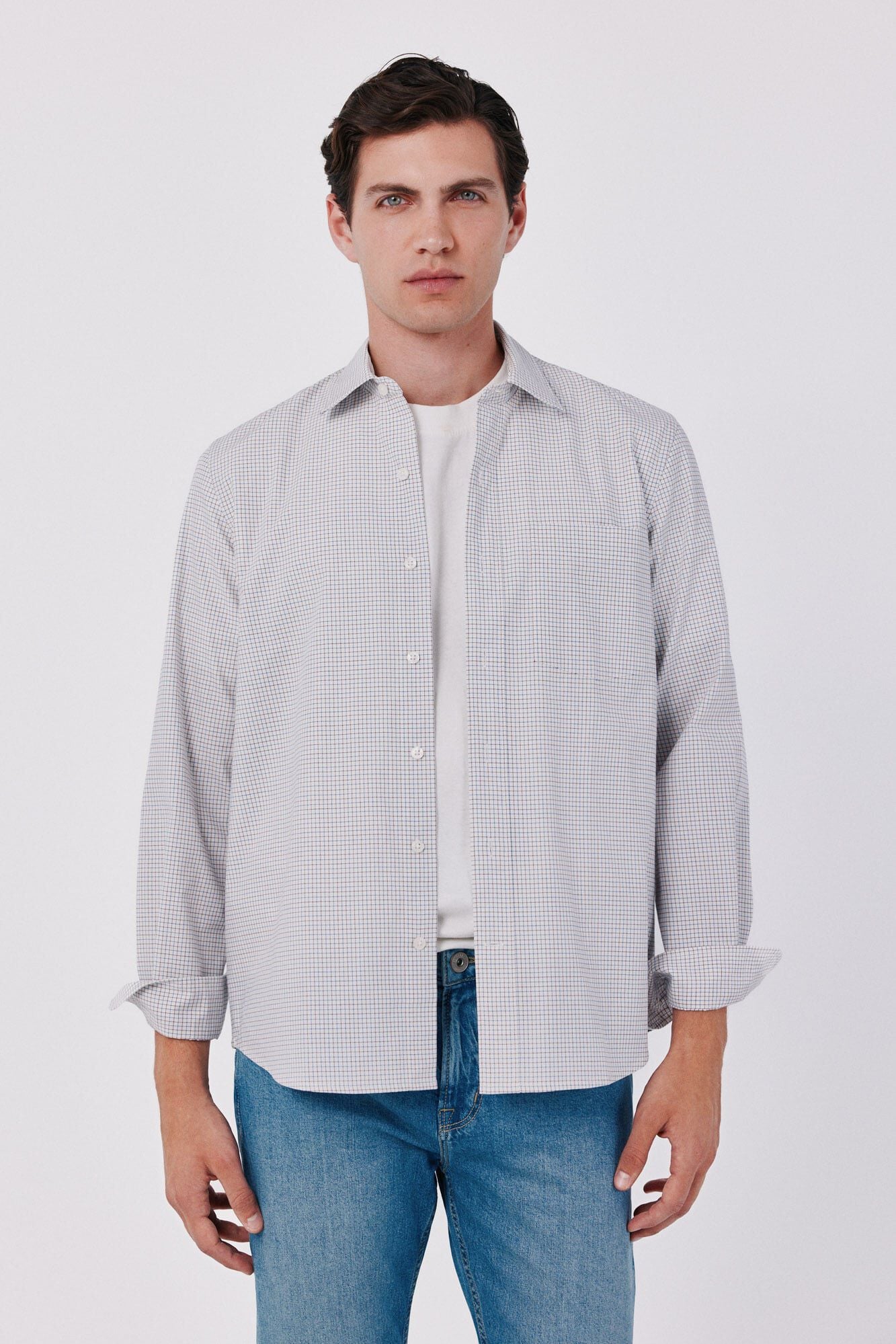 Conjunto de camisa e cal&ccedil;as