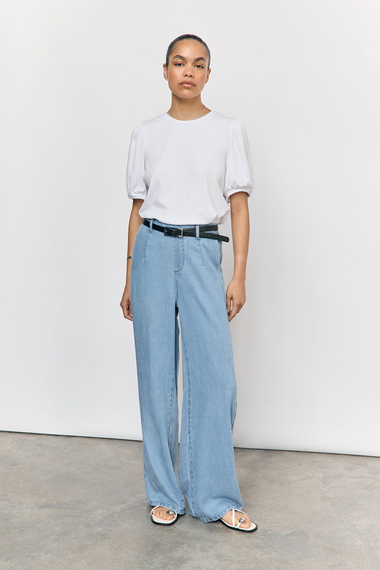 Conjunto de cal&ccedil;a e camisa