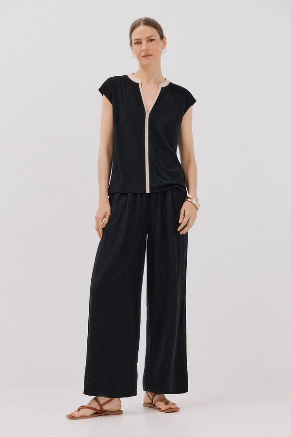 Collar and trousers set