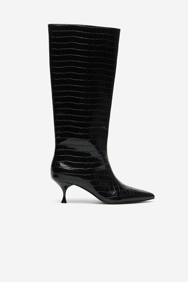 Conjunto de bota e casaco