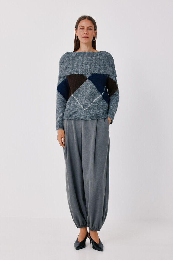 Trousers and jumper set