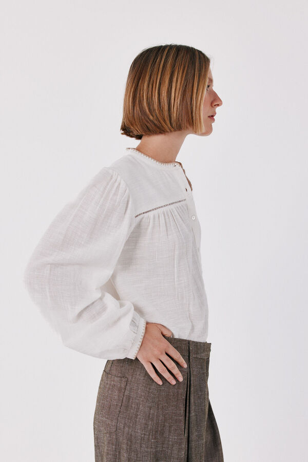 Conjunto de cal&ccedil;a e blusa