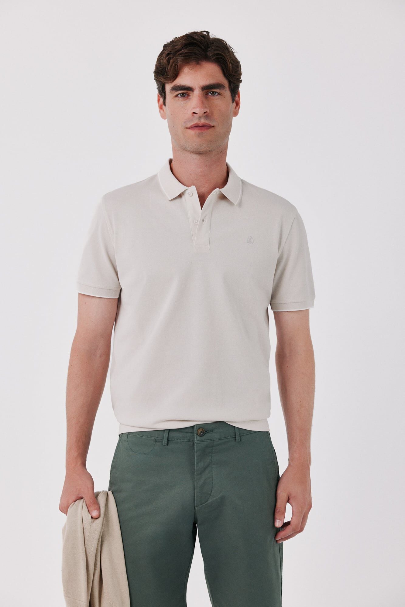 Conjunto de polo e bermuda