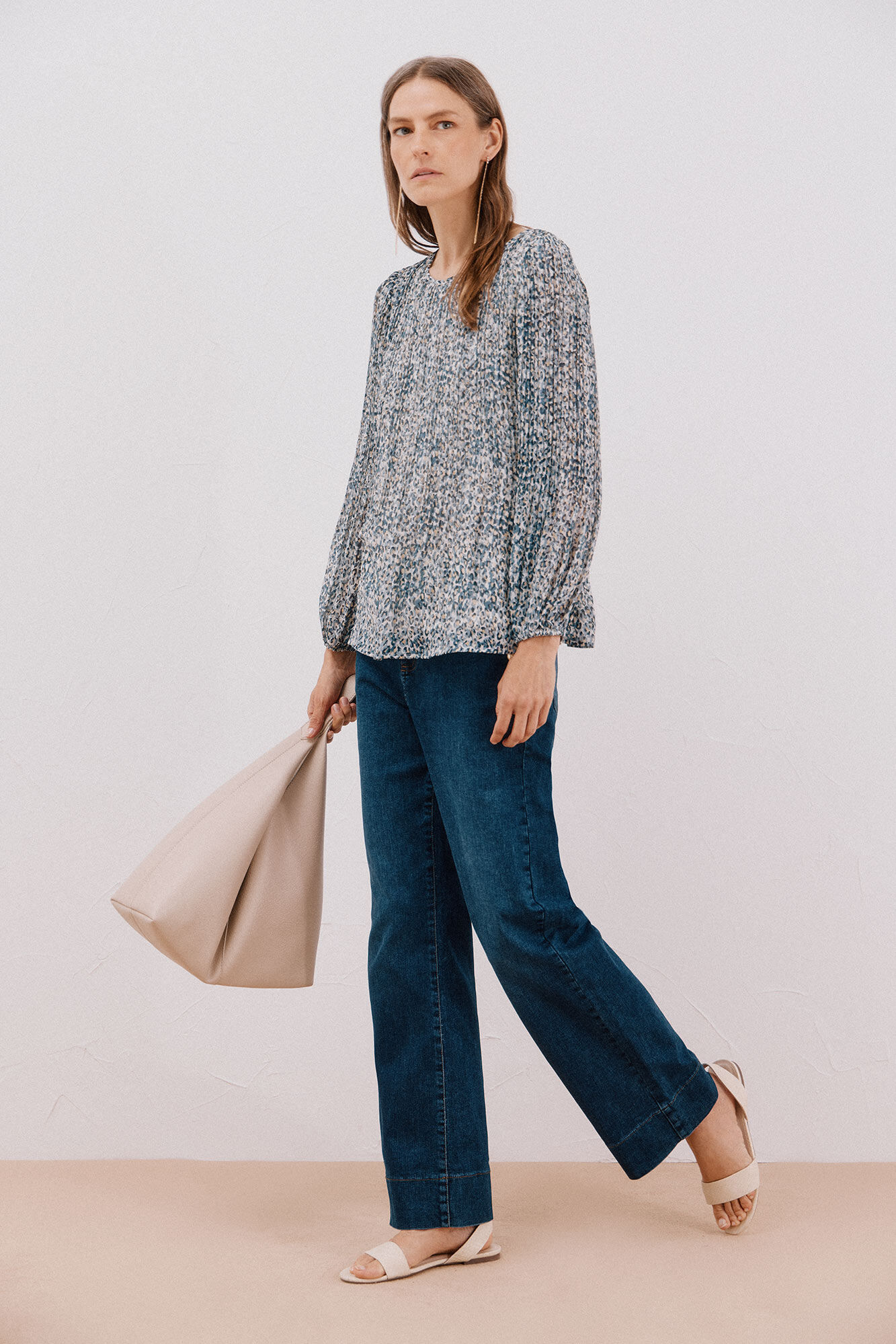 Buttons and blouse set