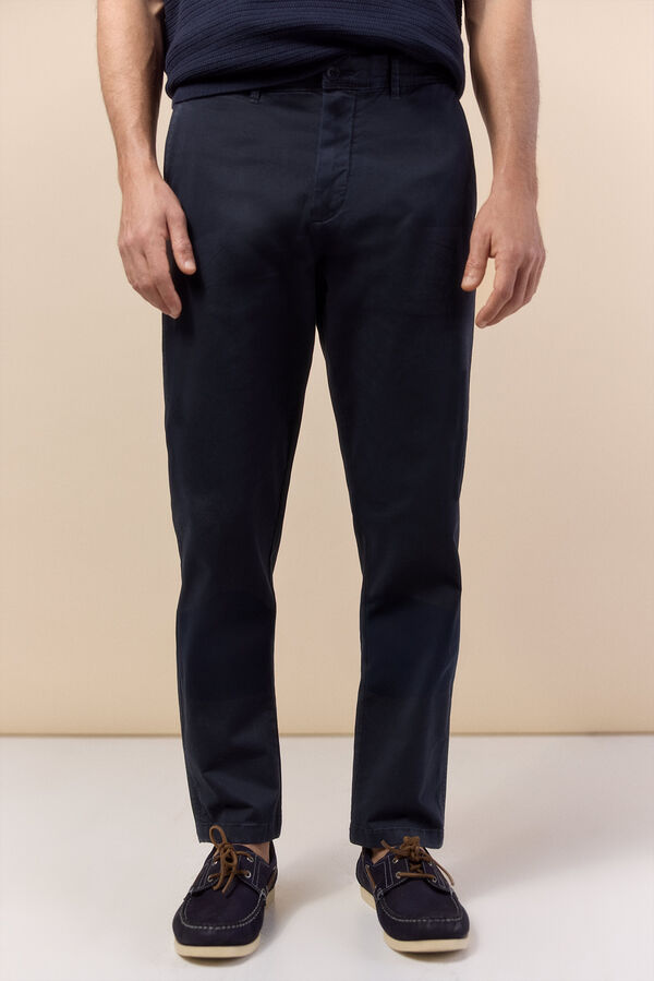 Conjunto de jersey y chino