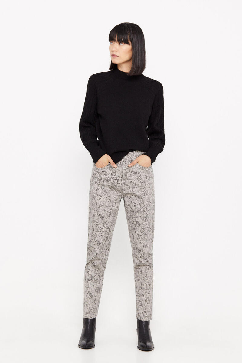 Trousers and jumper set