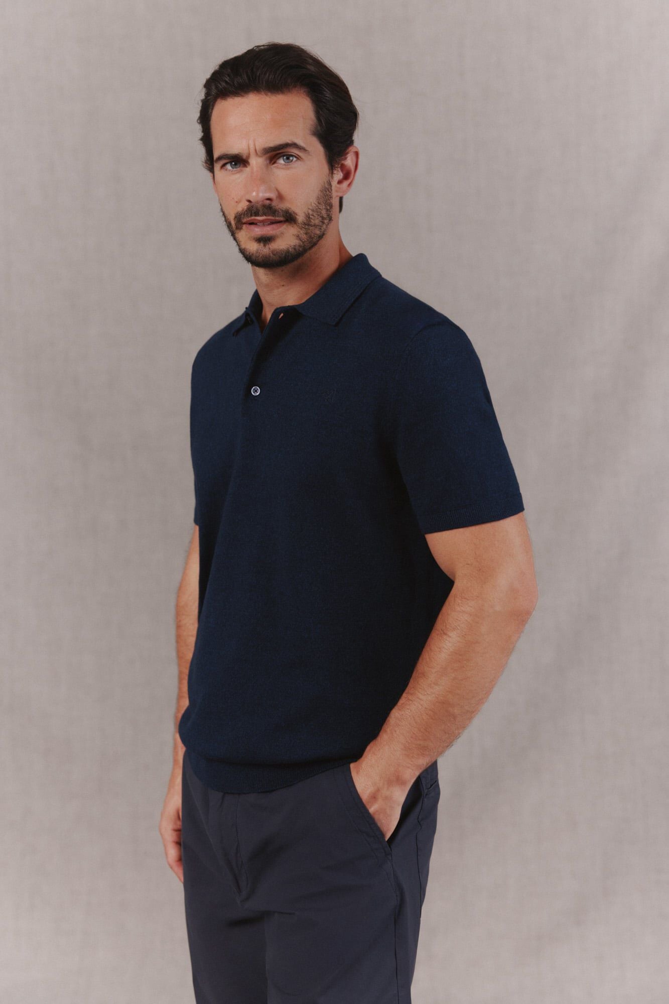 Conjunto de camisola e cal&ccedil;as