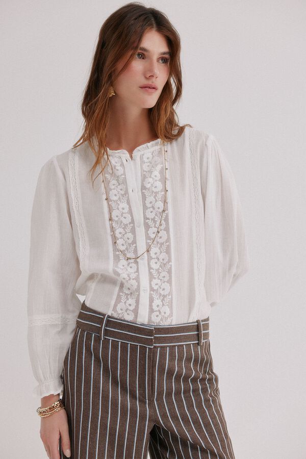 Conjunto de bianca e caridad