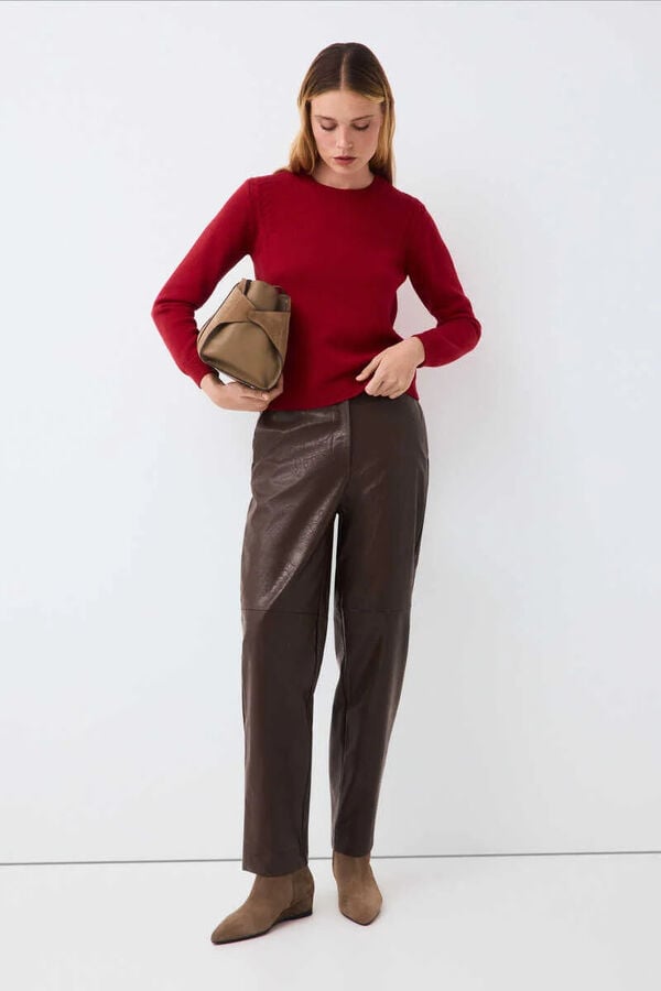 Trousers and jumper set