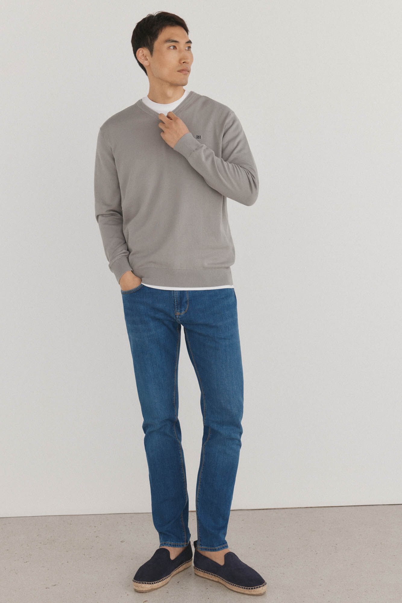 Conjunto de pantal&oacute;n y jersey