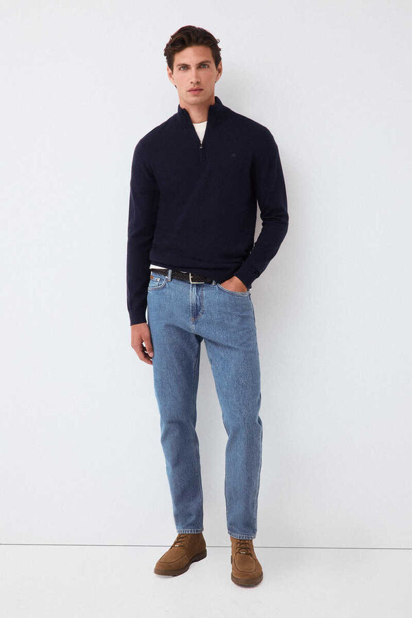 Conjunto de pantal&oacute;n y jersey