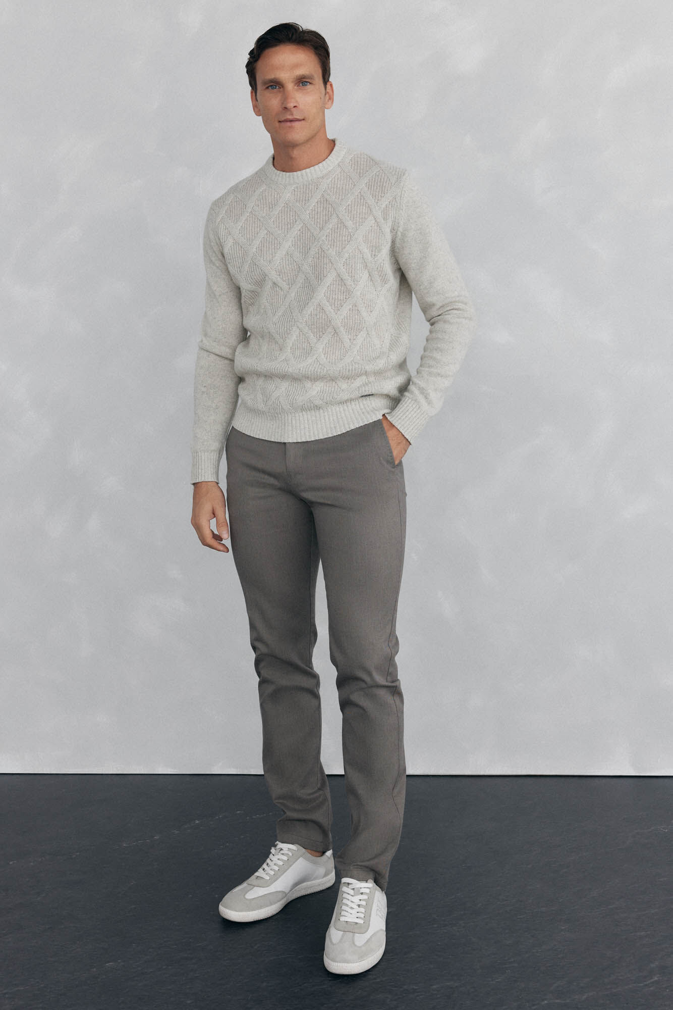 Sweater and pants set