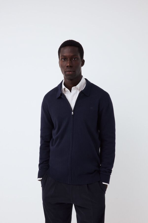 Chinos, cardigan and shirt set