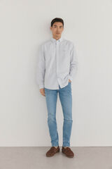 Conjunto de pantalón y camisa