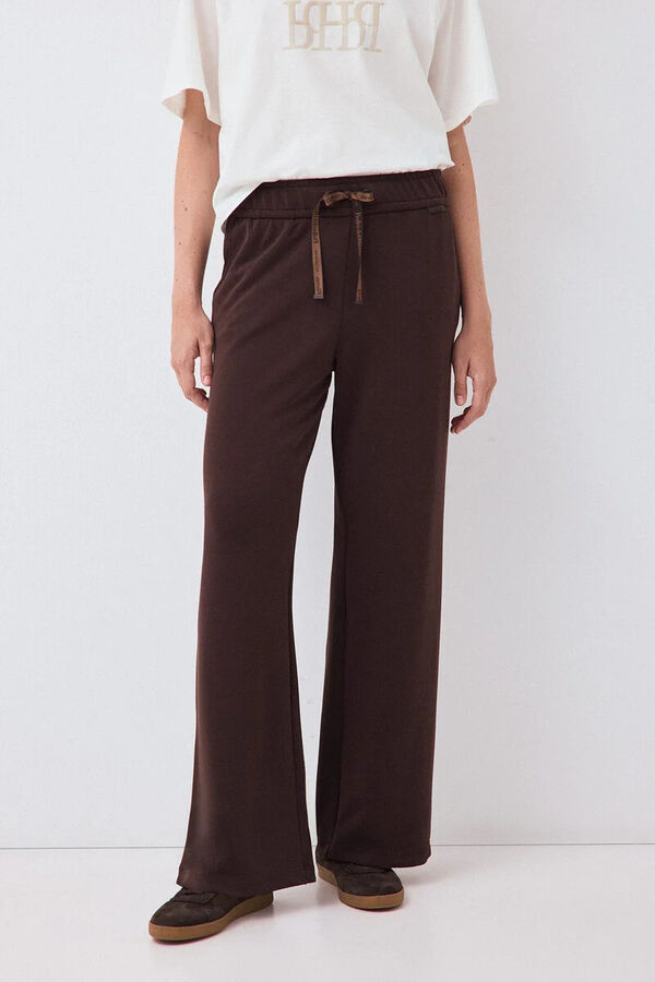 Sweatshirt and trousers set