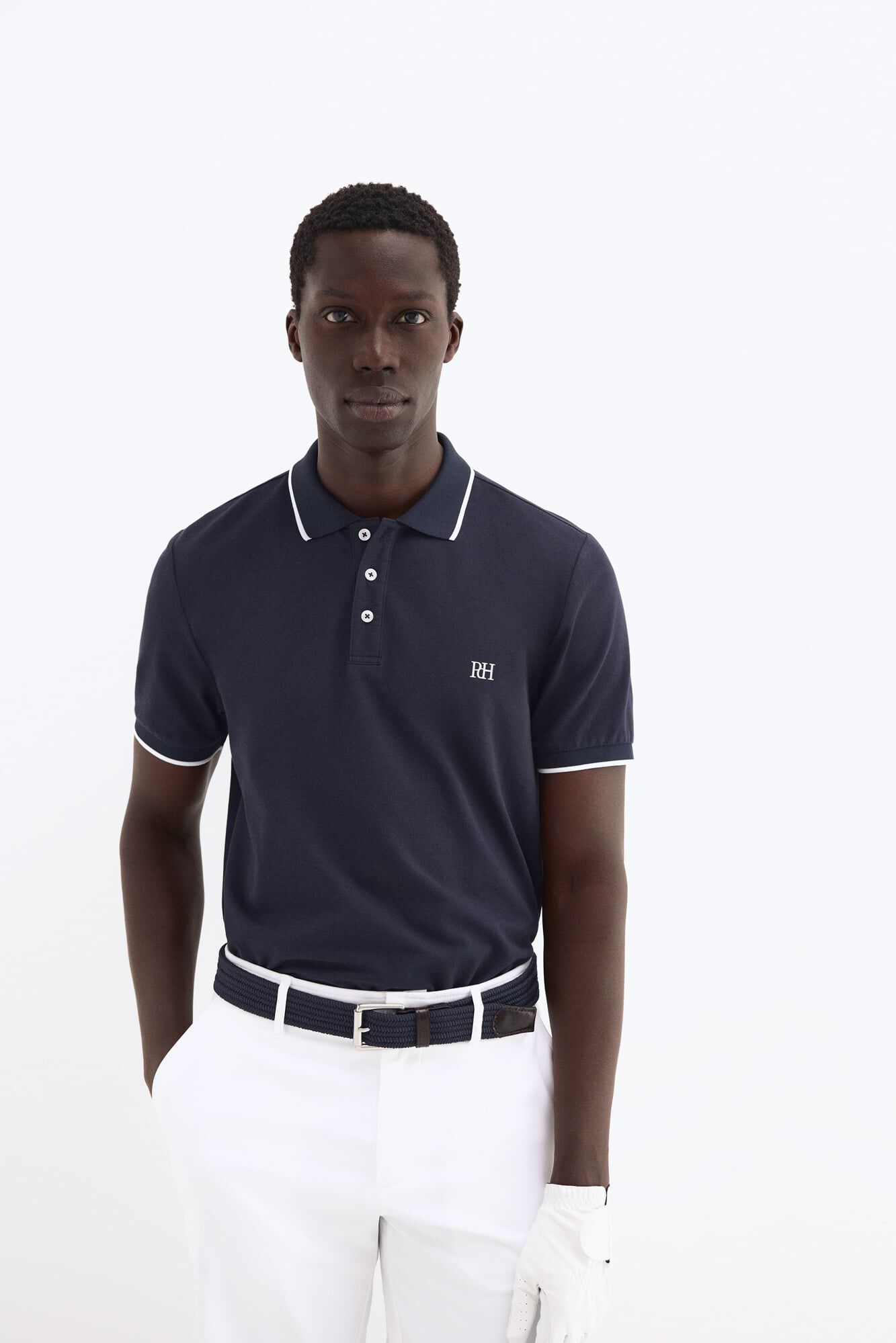 Conjunto de polo e bermudas