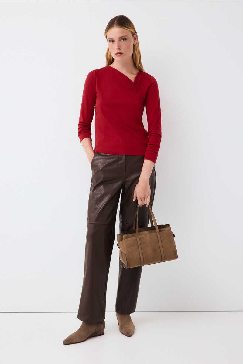 T-Shirt and trousers set